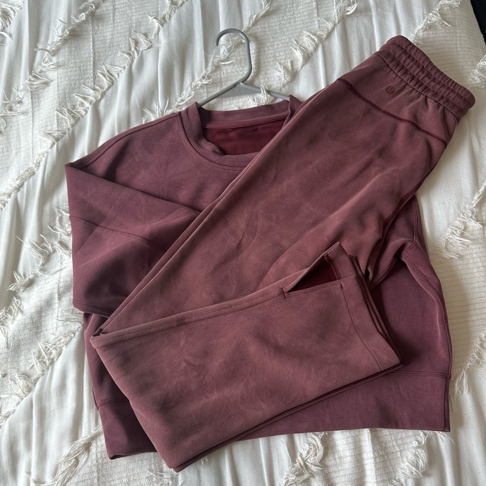 Lululemon Softstreme Set